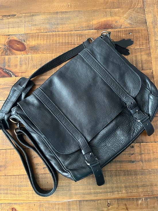 Roots Handbags - Roots Modern Satchel Cervino Soft Pebbled Leather Black Laptop $448 Briefcase